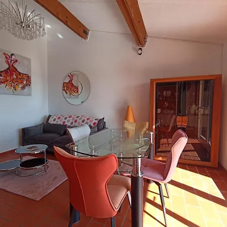 3 Vue Valcros * La Londe-les-Maures